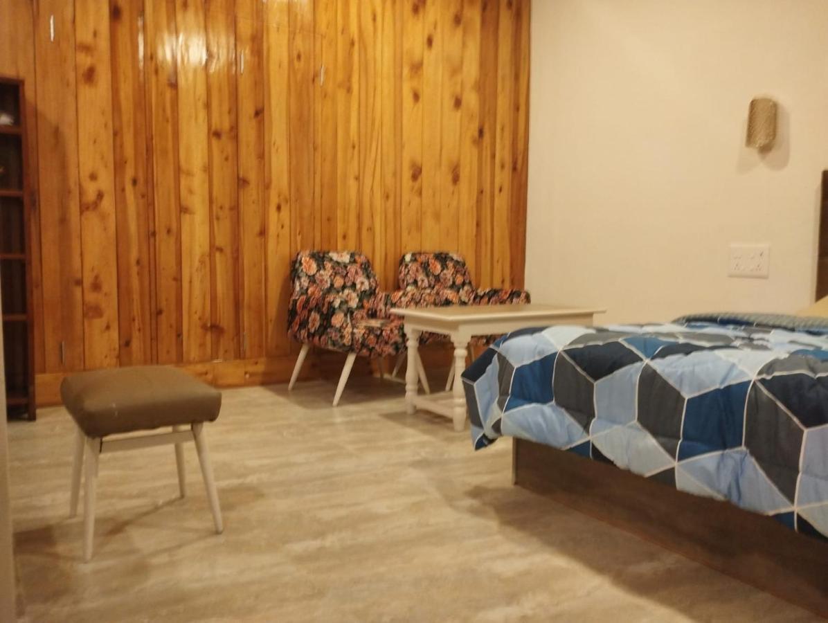 Farsal Villa Srīnagar Buitenkant foto